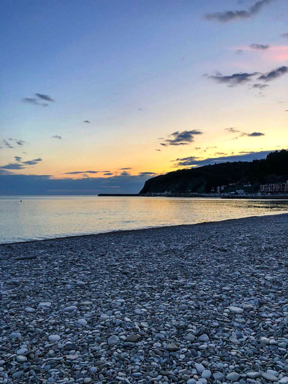 Закат на пляже в Ольгинке, Черное море